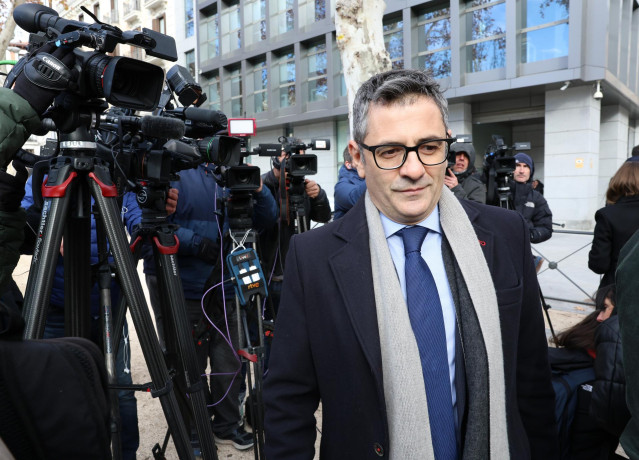 El ministro de la Presidencia, Justicia y Relaciones con las Cortes, Félix Bolaños, a su llegada para reunirse con el presidente de la Audiencia Nacional, en la sede de la Audiencia Nacional, a 12 de enero de 2024, en Madrid (España).