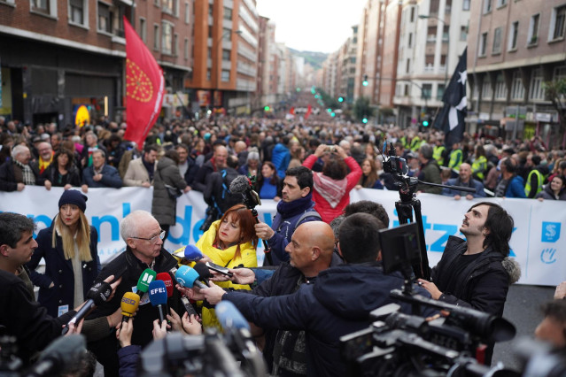El portavoz de la red ciudadana Sare, Joseba Azkarraga