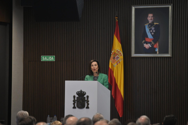 La ministra de Defensa, Margarita Robles, en el Centro Superior de Estudios de la Defensa Nacional, a 12 de enero de 2024, en Madrid (España).