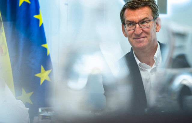 Archivo - El líder del PP, Alberto Núñez Feijóo, preside la reunión del comité de dirección del PP. En Madrid, 24 de abril de 2023.