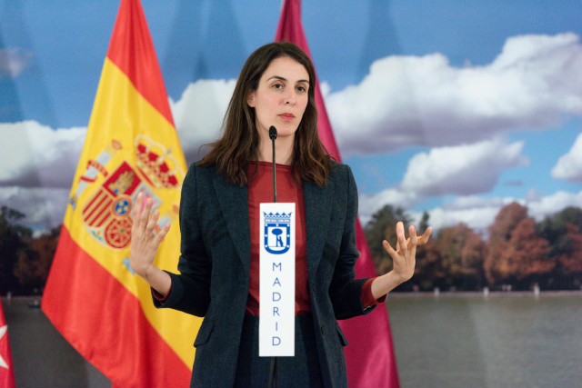 Archivo - La portavoz de Más Madrid en el Ayuntamiento, Rita Maestre, durante una rueda de prensa posterior a una sesión extraordinaria del Pleno municipal en el Ayuntamiento de Madrid, a 17 de noviembre de 2023, en Madrid (España).