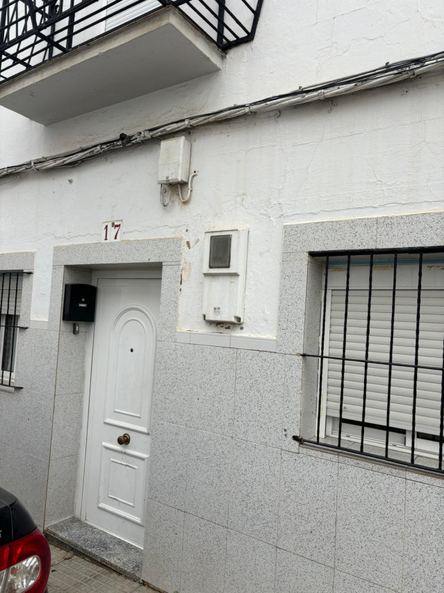 Inmueble en la barriada de San Juan en el que ha actuado el dispositivo contra el terrorismo yihadista en Mérida