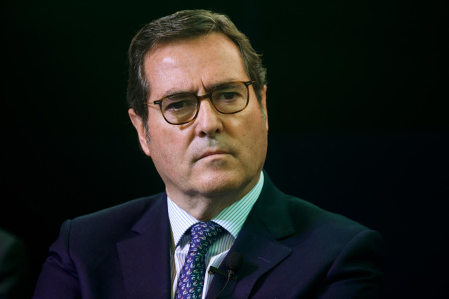 Archivo - El presidente de la CEOE, Antonio Garamendi.