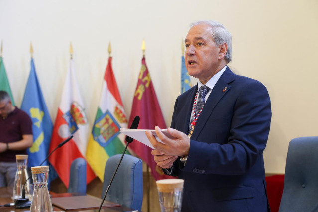 Archivo - El nuevo presidente de la Diputación Provincial de Lugo, José Tomé, durante el pleno de constitución de la Diputación Provincial de Lugo, a 30 de junio de 2023, en Lugo, Galicia (España). La nueva corporación provincial de Lugo ha sido constitui