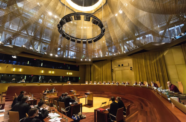 Archivo - El TJUE ve contraria a la UE la norma española que permite despedir a un empleado con discapacidad permanente.