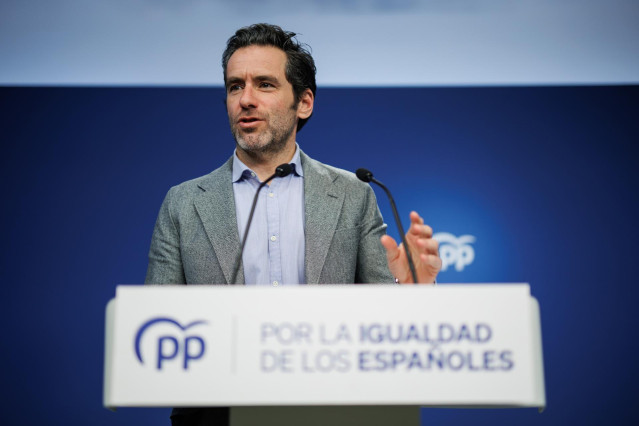 Archivo - El portavoz del PP y vicesecretario de Cultura de la formación, Borja Sémper,  durante una rueda de prensa posterior a la reunión del Comité de Dirección del Partido Popular, en la sede nacional del PP, a 18 de diciembre de 2023, en Madrid (Espa