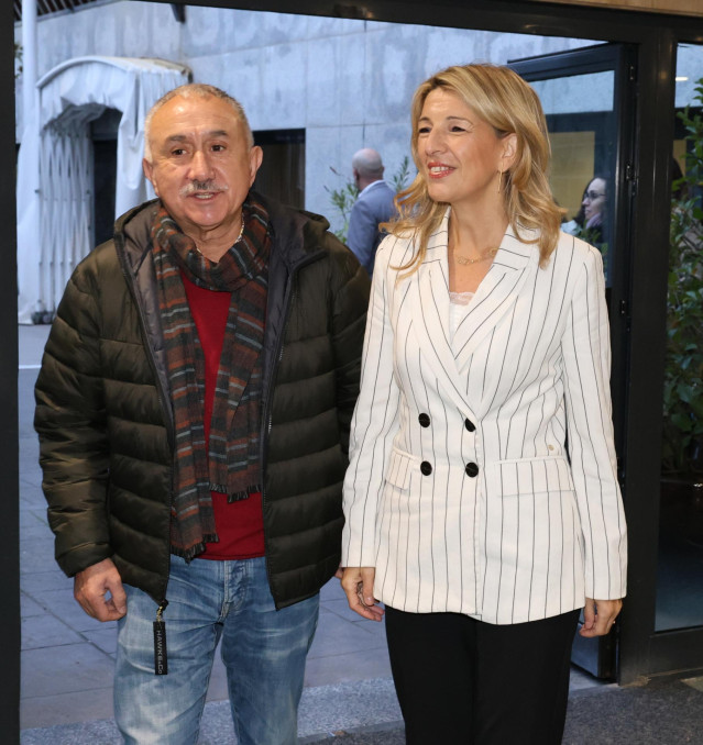 Archivo - El secretario general de UGT, Pepe Álvarez y la vicepresidenta segunda y ministra de Trabajo y Economía, Yolanda Díaz, en una imagen de archivo