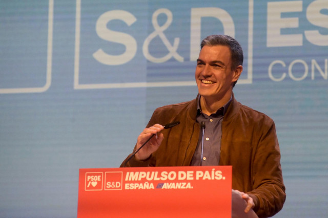 El presidente del Gobierno, Pedro Sánchez, interviene durante la clausura de la convención política del PSOE, a 21 de enero de 2024, en A Coruña, Galicia (España). El PSOE celebra durante el fin de semana su Convención Política bajo el lema ‘Impulso de pa