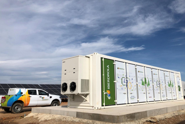 Baterías de Iberdrola en Campo Arañuelo (Cáceres)