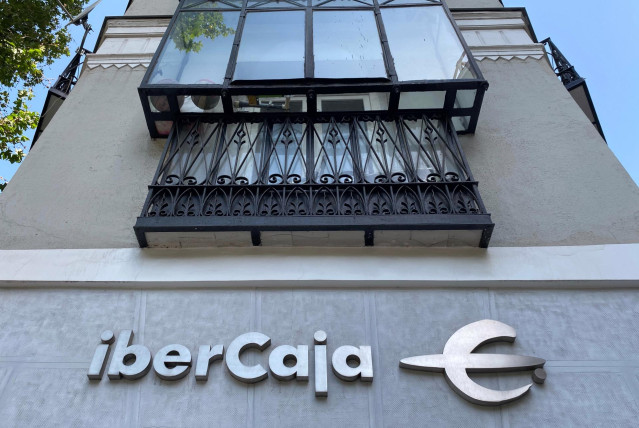 Archivo - Oficina de Ibercaja, a 18 de julio de 2022, en Madrid (España).