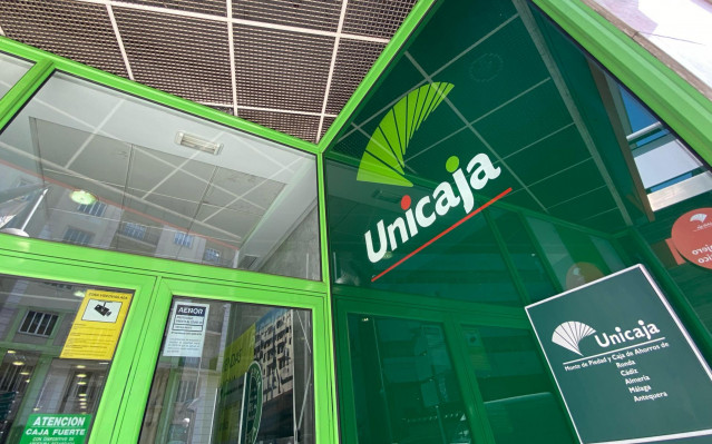 Archivo - Oficina de Unicaja, a 18 de julio de 2022, en Madrid (España).