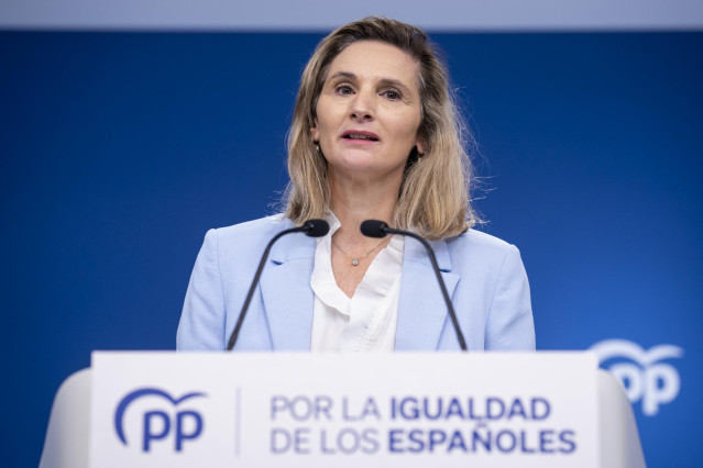La vicesecretaria de Desarrollo Sostenible del PP, Paloma Martín, durante una rueda de prensa, en la sede del Partido Popular, a 26 de diciembre de 2023, en Madrid (España).