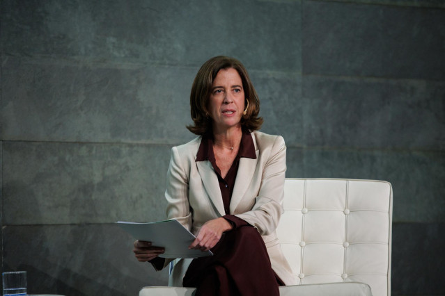 Archivo - La presidenta y CEO de la Asociación Española de Banca (AEB), Alejandra Kindelán, interviene durante un encuentro sobre el sector bancario europeo, organizado por la Asociación Española de la Banca (AEB), en la Fundación Rafael del Pino, a 22 de