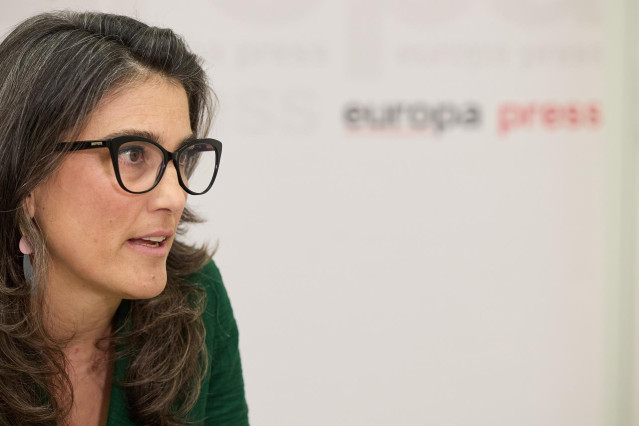 La portavoz de Más Madrid en la Asamblea, Manuela Bergerot, posa en una entrevista para Europa Press