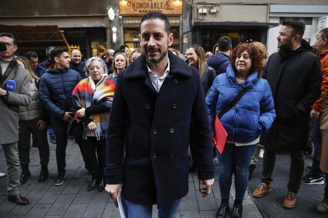 Carlos Martínez Bielsa momentos antes de formalizar su precandidatura a liderar el PSPV