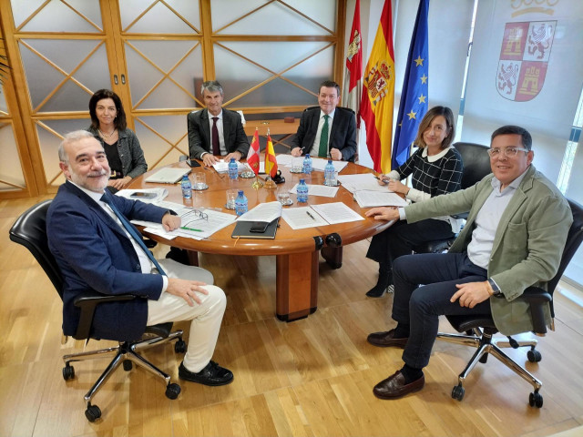 Los integrantes de la Comisión de Ética.