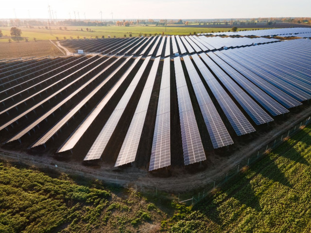 BayWa vende una planta fotovoltaica de 15,1 MW en Sevilla a un fondo gestionado por HIH Invest Real Estate