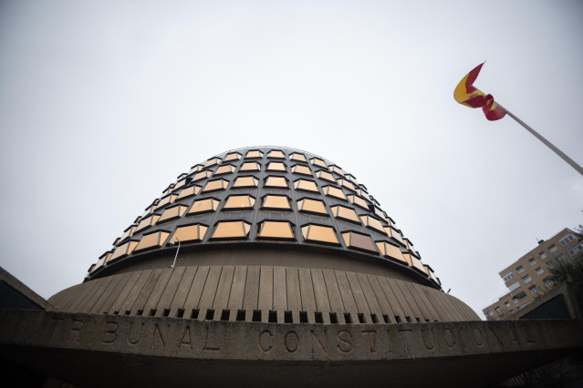 Fachada del Tribunal Constitucional el día que se rinde homenaje a Francisco Tomás Valiente, a 14 de febrero de 2024, en Madrid (España).