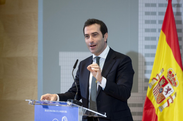 El ministro de Economía, Comercio y Empresa, Carlos Cuerpo,
