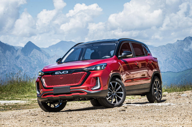 Archivo - DR Automobiles lanza el SUV EVO 5 en España con un precio de salida desde 21.900 euros.
