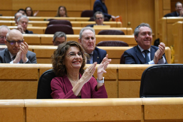La vicepresidenta primera y ministra de Hacienda, María Jesús Montero, durante una sesión de control al Gobierno, en el Senado, a 6 de marzo de 2024, en Madrid (España).  El Senado vuelve a debatir y a votar en el Pleno de hoy los objetivos de estabilidad