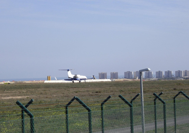 Archivo - Aterrizaje De Un Avión En El Aeropuerto De El Altet