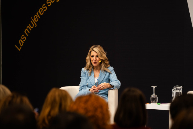 La vicepresidenta segunda y Ministra de Trabajo y Economía Social, Yolanda Díaz, durante la inauguración del acto 'Currantas, cómo ha cambiado el trabajo en los últimos años', en la sede del Ministerio, a 7 de marzo de 2024, en Madrid (España).