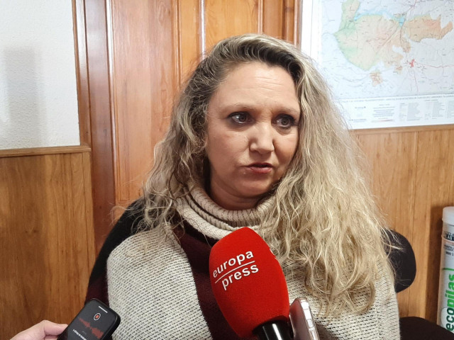 La alcaldesa de Hinojal, Blanca Vivas.