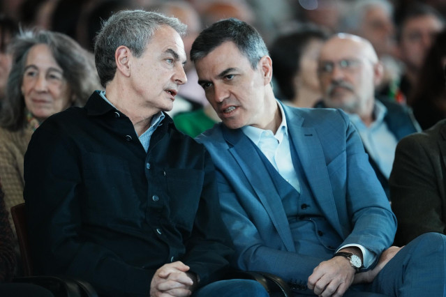 José Luis Rodríguez Zapatero y Pedro Sánchez