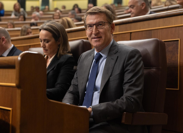 La secretaria general del PP, Cuca Gamarra y el líder del PP, Alberto Núñez Feijóo