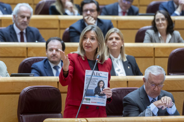 La portavoz del PP en el Senado, Alicia García, interviene durante una sesión de control al Gobierno, en el Senado, a 5 de marzo de 2024, en Madrid (España).