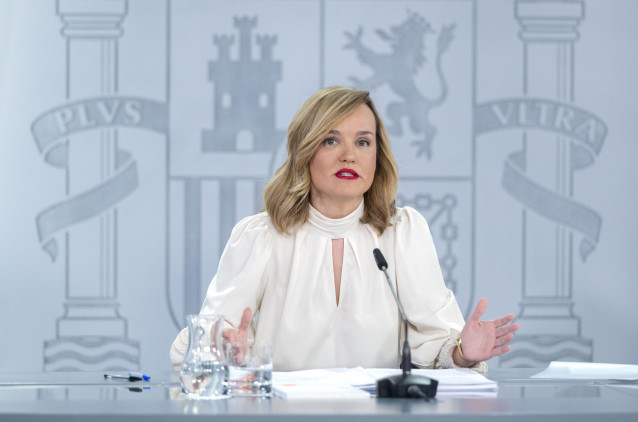 La ministra de Educación y portavoz del Gobierno, Pilar Alegría, en la rueda de prensa posterior al Consejo de Ministros