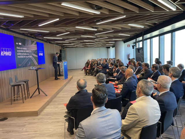 Presentación del informe de Confebús