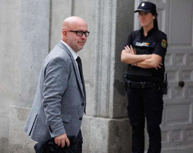 Archivo - El abogado del expresidente de la Generalitat de Catalunya Carles Puigdemont, Gonzalo Boye, en una imagen de archivo