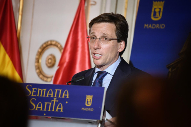 El alcalde de Madrid, José Luis Martínez-Almeida, presenta la programación cultural de la Semana Santa 2024, en la Casa de la Villa, a 13 de marzo de 2024, en Madrid (España). En esta ocasión, lo llamativo de la Semana Santa madrileña será que entre otras