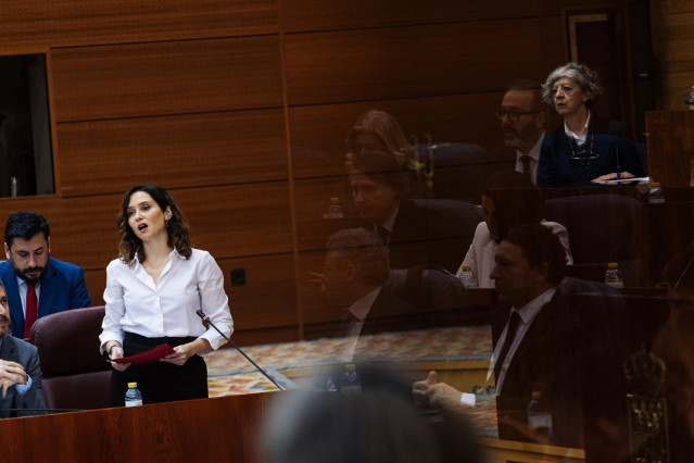 La presidenta de la Comunidad de Madrid, Isabel Díaz Ayuso, durante una sesión plenaria en la Asamblea de Madrid, a 14 de marzo de 2024, en Madrid (España).