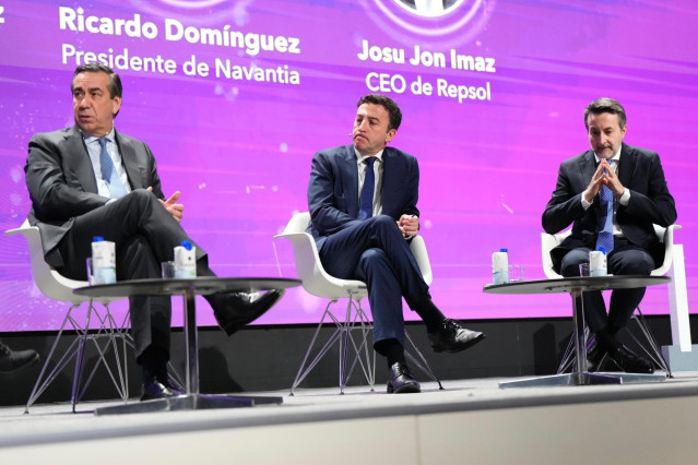III Foro de Indesia con la participación de Josu Jon Imaz, CEO de Repsol; Bernardo Velázquez, CEO de Acerinox; y Ricardo Domínguez, presidente de Navantia