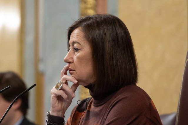 La presidenta del Congreso, Francina Armengol, en una sesión plenaria