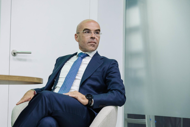 Archivo - El vicepresidente de Acción Política y eurodiputado de VOX, Jorge Buxadé, durante una rueda de prensa del secretario general de Vox, en la sede del partido, a 11 de septiembre de 2023, en Madrid (España).