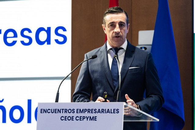 El director general del Grupo IFA y presidente de EuroCommerce, Juan Manuel Morales Alonso, interviene durante el encuentro empresarial entre CEOE Y CEPYME,
