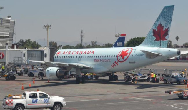 Más de 2,1 millones de turistas llegaron por vía aérea a México en enero, un 2,6% más interanual