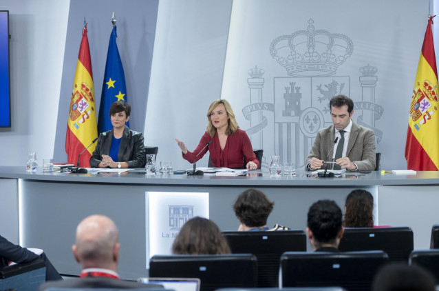 La ministra de Vivienda y Agenda Urbana, Isabel Rodríguez; la ministra de Educación, Formación Profesional y Deporte, Pilar Alegría, durante una rueda de prensa posterior a la reunión del Consejo de Ministros.