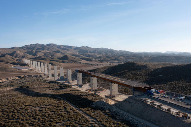 Obras de la línea de alta velocidad Murcia-Almería
