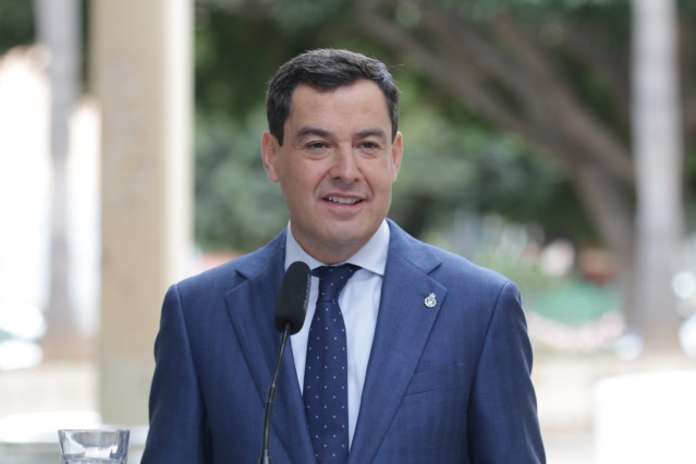 Archivo - El presidente de la Junta de Andalucía, Juanma Moreno, en una imagen de archivo.