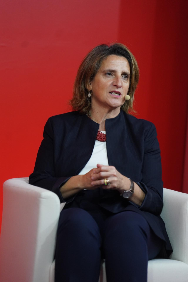 La vicepresidenta tercera del Gobierno y ministra para la Transición Ecológica y el Reto Demográfico, Teresa Ribera, durante un encuentro con el Secretario General del PSE-EE y candidato a lehendakari, en la sede del PSOE, a 20 de marzo de 2024, en Bilbao
