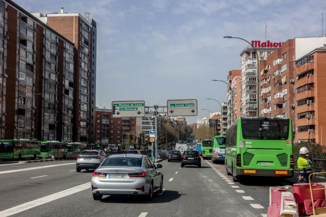 Entrada a Conde de Casal por la A-3, a 20 de marzo de 2024, en Madrid (España).