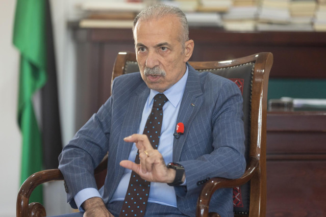 Archivo - El embajador palestino en España, Husni Abdel Wahed, durante un encuentro en la Embajada de Israel, a 10 de octubre de 2023, en Madrid (España).