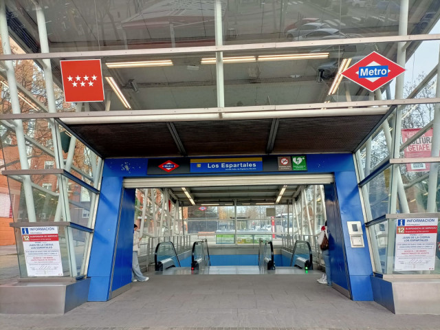 Parada de Metro de Los Espartales, en Getafe, de la Línea 12