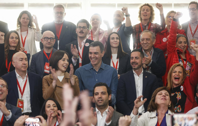 Diana Morant y Pedro Sánchez en la clausura del congreso del PSPV