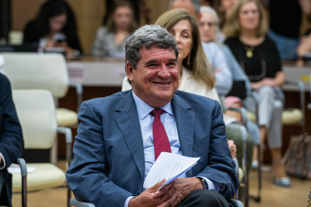 Archivo - El ministro para la Transformación Digital y de la Función Pública, José Luis Escrivá.